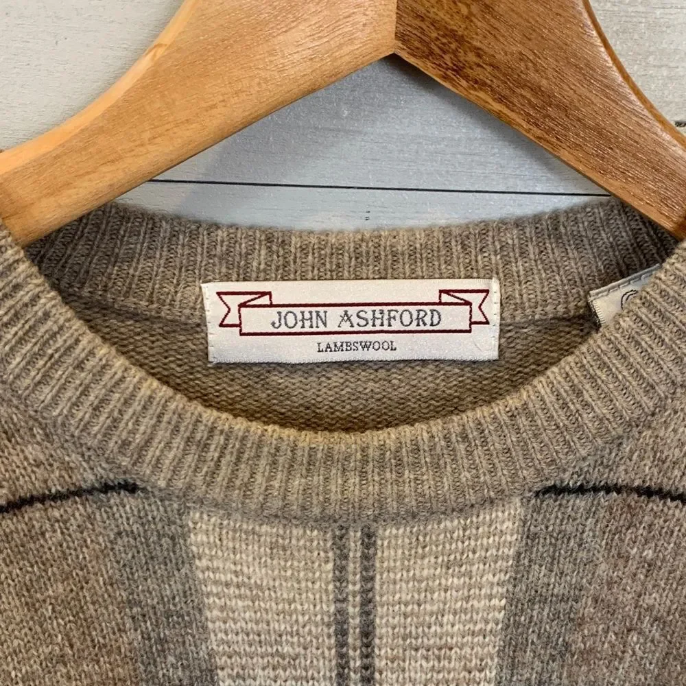 John Ashford 100% pure lambs wool Plaid Tan Sweater for Men preppy size large